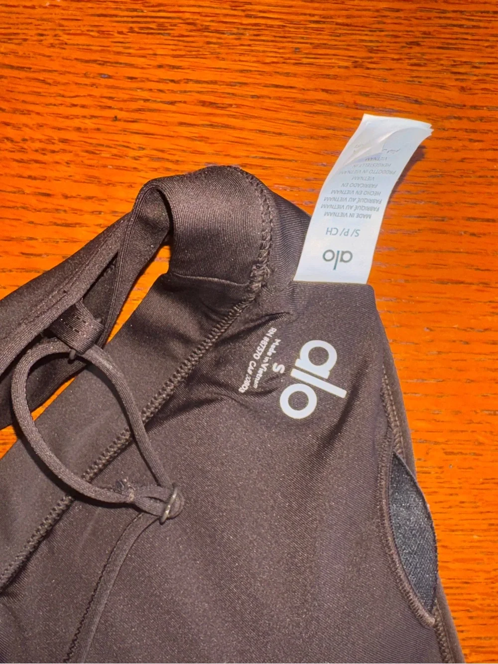 Alo Yoga Espresso Intrigue Bra
